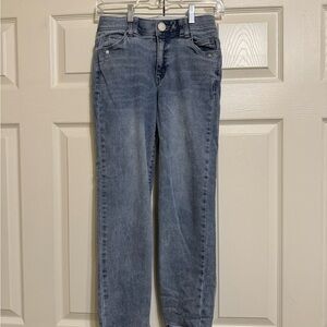 Democracy Women's Mid-Blue Straight Leg Jeans